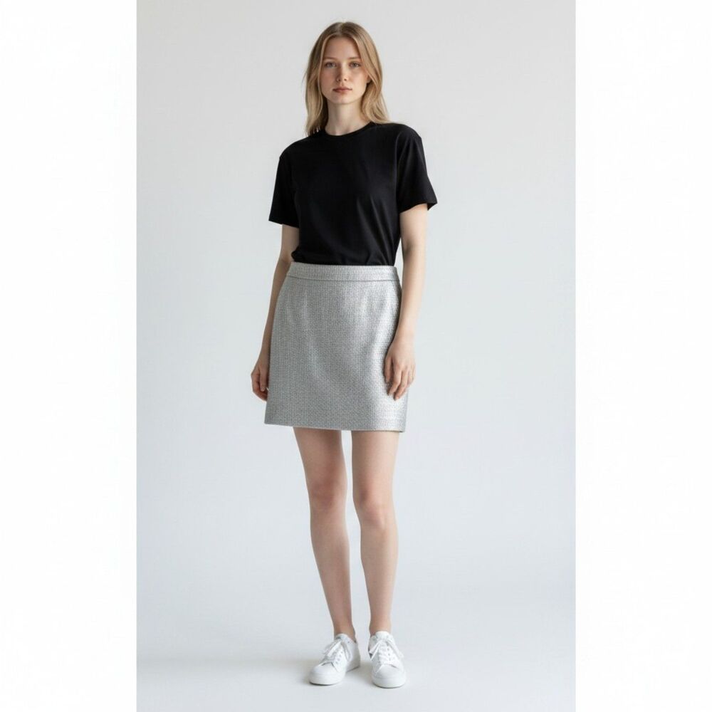 NWT WHBM White House Black Market Metallic Silver Tweed Skirt Size 4 Petite
